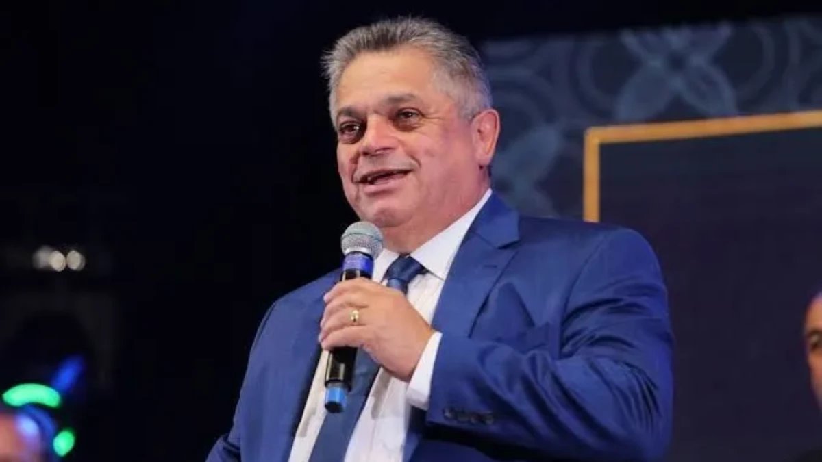 Candidato do PSD em Santa Catarina declara apoio a Flávio Bolsonaro no primeiro turno