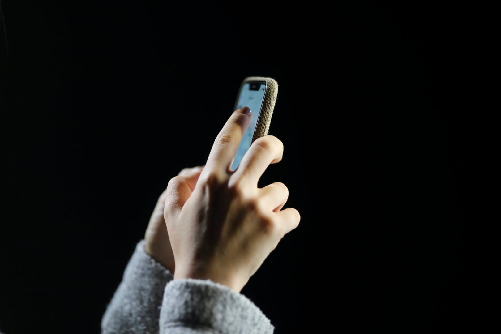 Livro de Gabe Bullard analisa como a busca por conveniência digital afeta o jornalismo