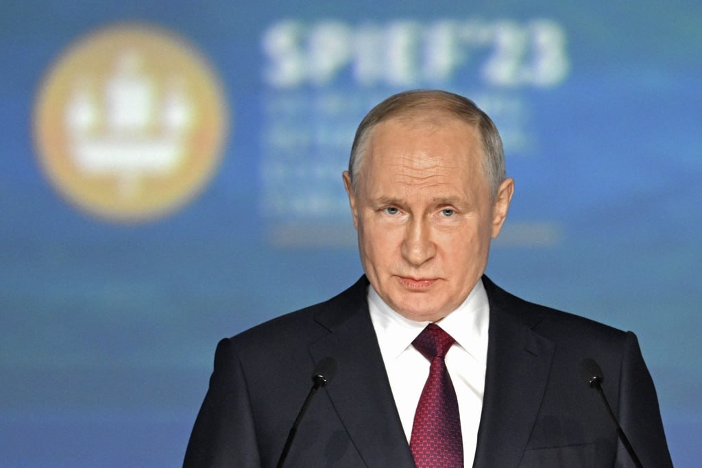 Rússia ameaça usar armas nucleares se Otan isolar Kaliningrado; aliança rejeita