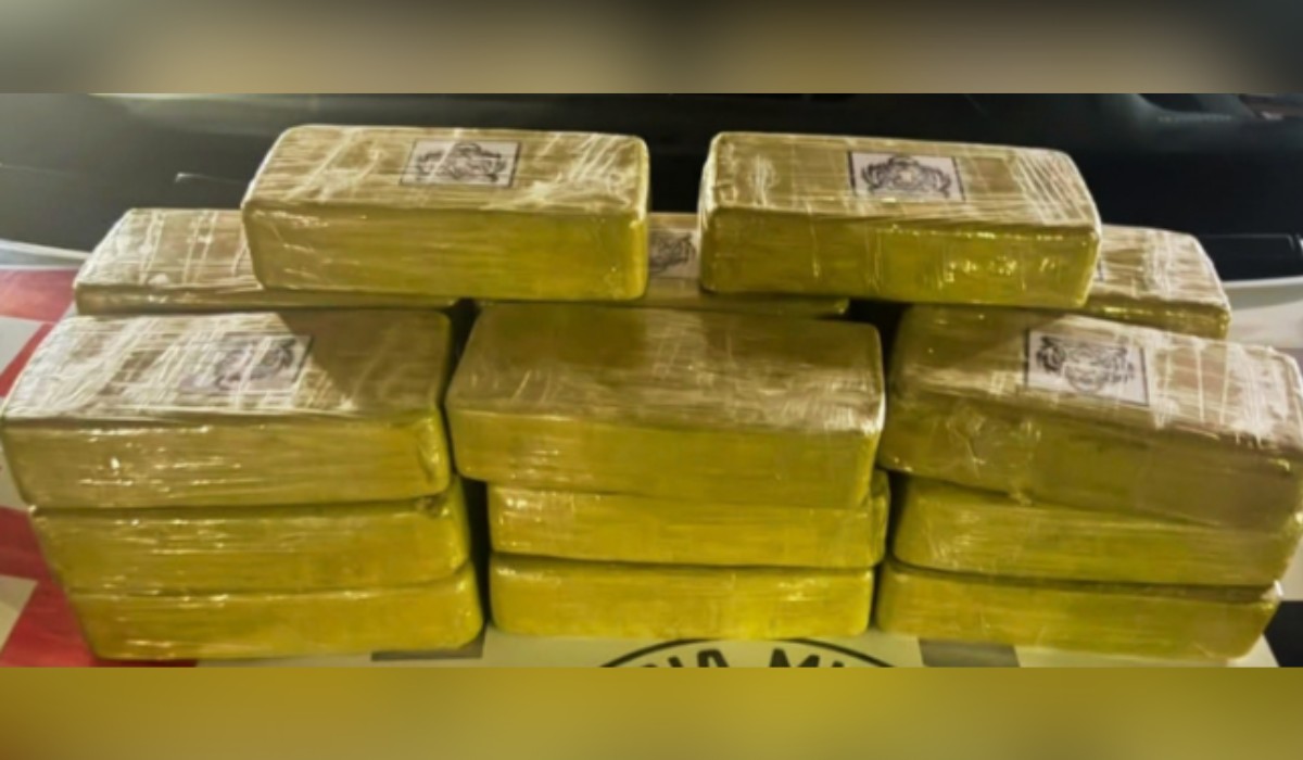 PM apreende 20,8 kg de cocaína, cigarros e pneus estrangeiros em Teodoro Sampaio