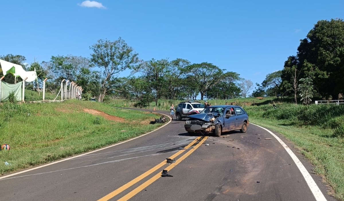 Motociclista de 31 anos morre após bater de frente com carro em Tarabai