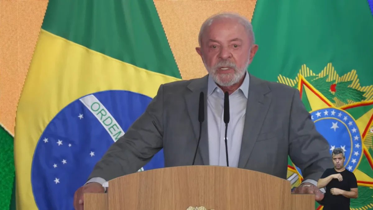 Governo anuncia projeto para perdoar dívidas de eventos, bares e restaurantes do Simples Nacional