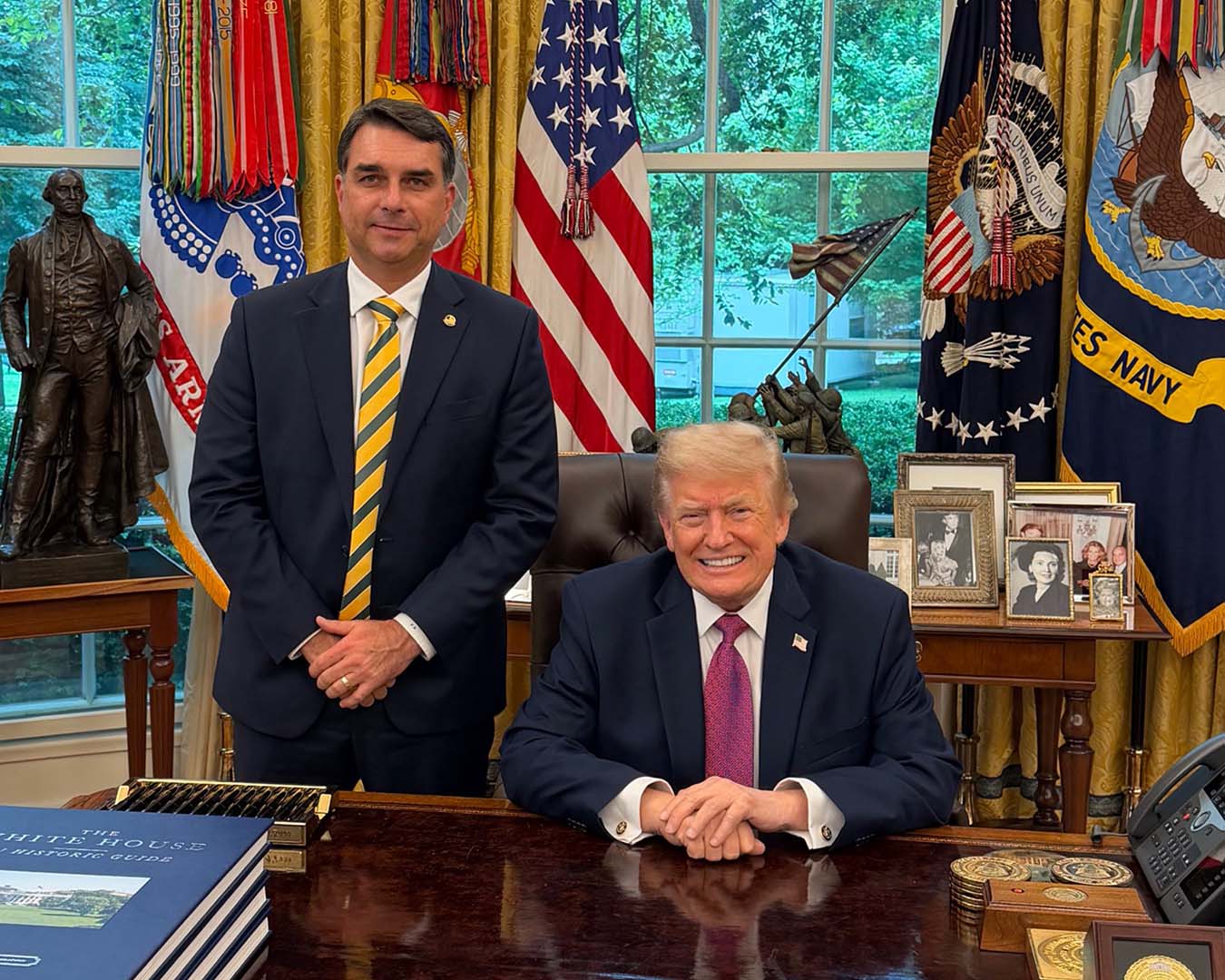 Governo Trump não planeja reconhecer Flávio Bolsonaro como ‘líder do Brasil’, diz Reuters