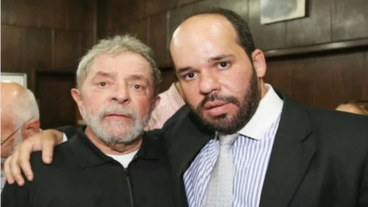 Ex-dirigente do PT assinou ação no STF contra feriado de Nossa Senhora Aparecida