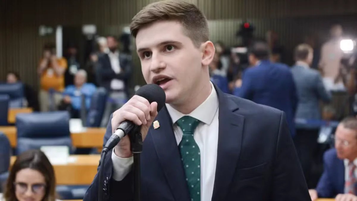 MP-SP abre inquérito contra Lucas Pavanato por falas em entrevista à JovemPan