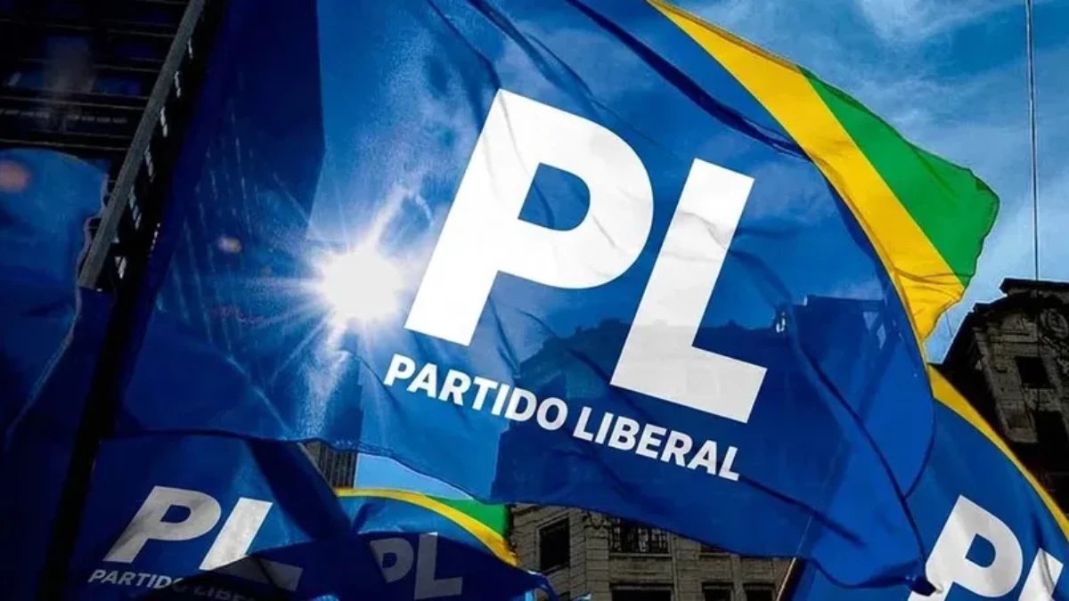 PL reúne influenciadores de direita para tentar derrubar canal ‘Exército do Lula’, de Janones