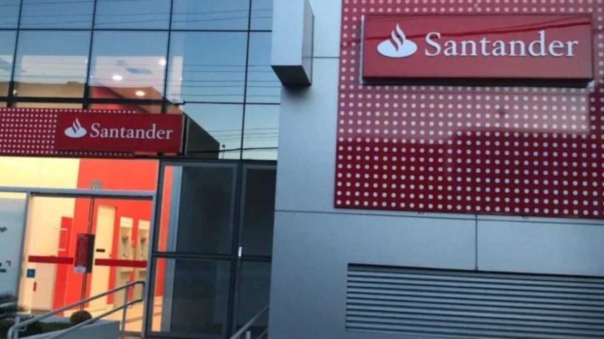 Santander Brasil lucra R$ 2,9 bilhões no 3º trimestre, queda de 28% em um ano
