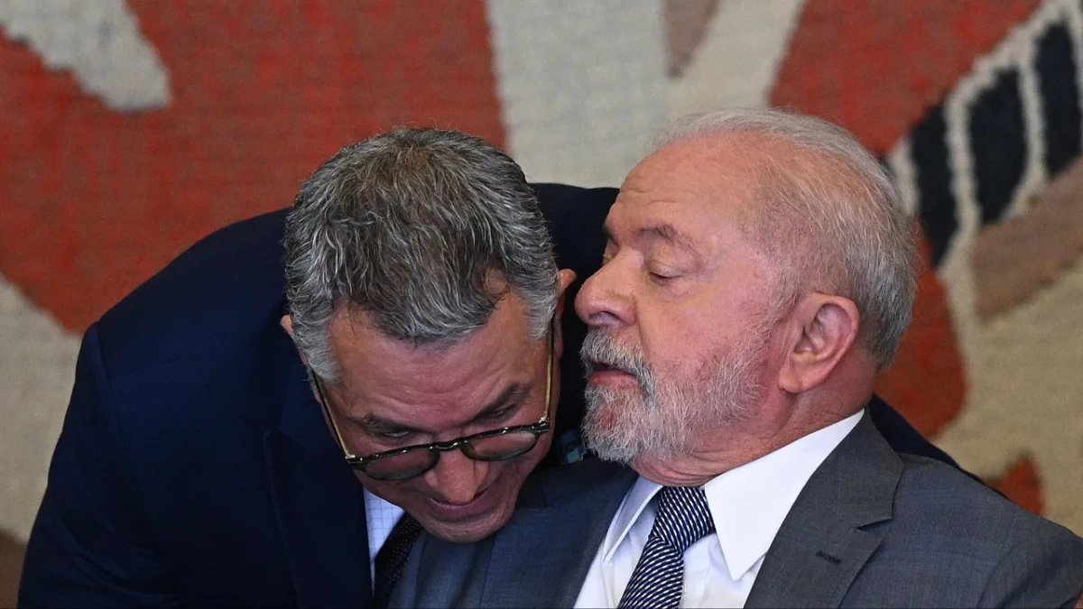 Veja diz que Vorcaro negociou acesso a fundos de pensão de estatais para captar R$ 10 bi ao Master